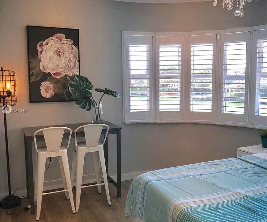 1st image of 3801 Indian Creek Dr #313