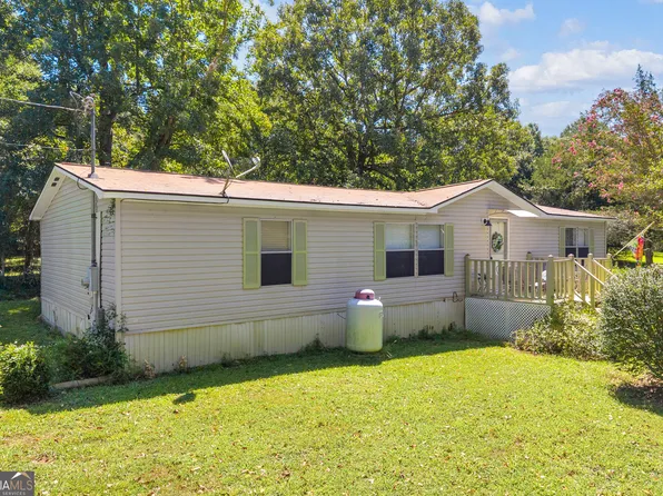 1664 Akin Rd, Martin, GA 30557