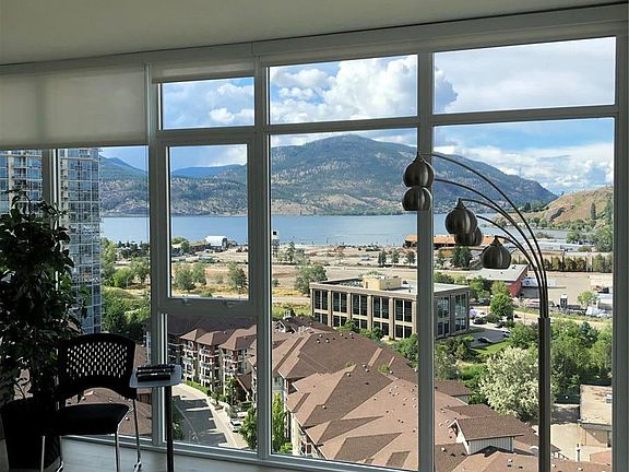 3rd image of 1151 Sunset Dr #1304