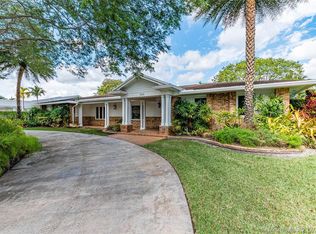 9245 SW 142nd St, Miami, FL 33176