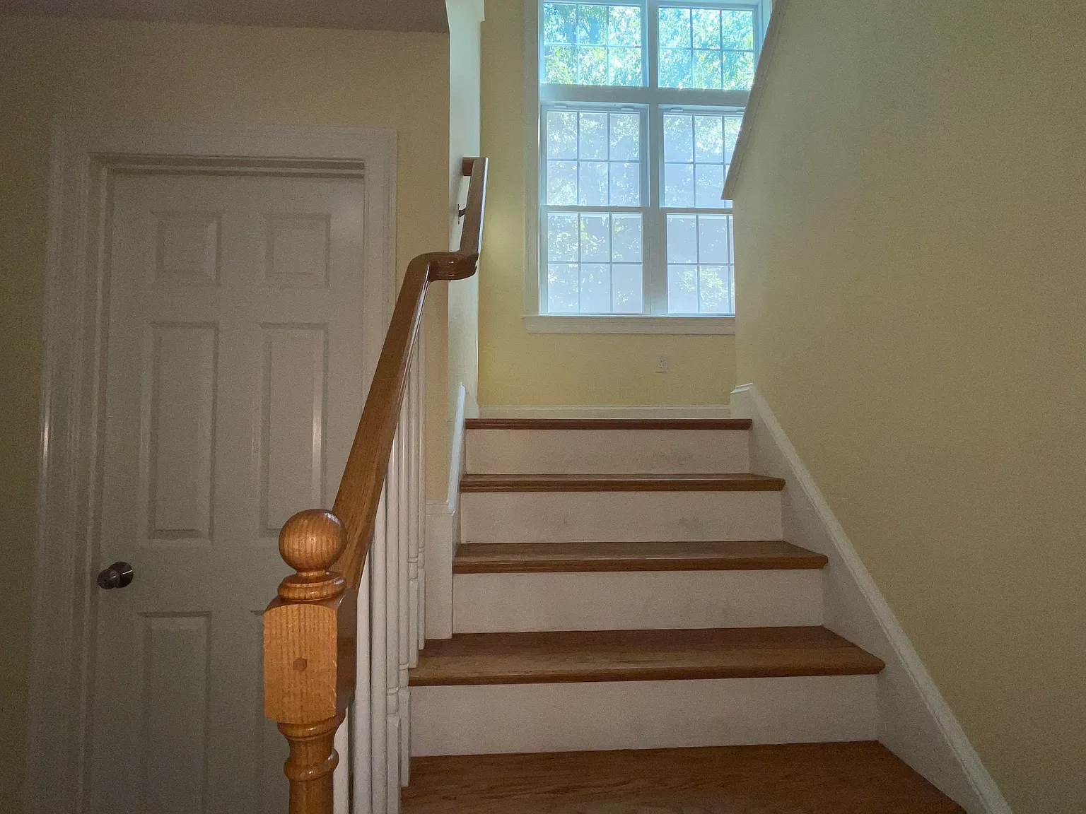 3 bed, 2.5 bath, 1826 sqft, $3,900 — Photo 4