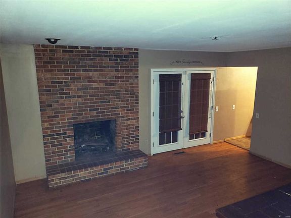 3rd image of 12522 Broadridge Ln