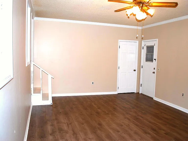 3105 Pineview Dr SW — Photo 7