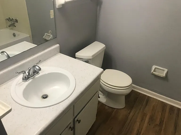 7014 Tulip Trail Dr — Photo 8