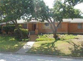 3241 Spruce Valley Ln, Dallas, TX 75233