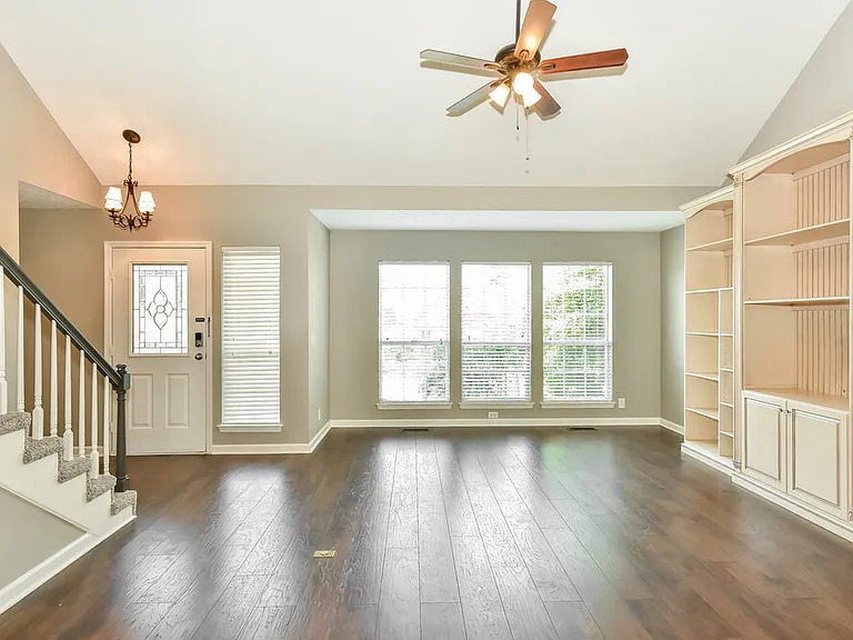142 S Birchwood Dr — Photo 6