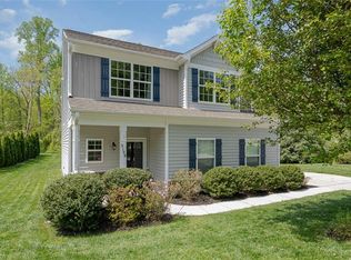 3128 Arrowcrest Pl, Winston Salem, NC 27107