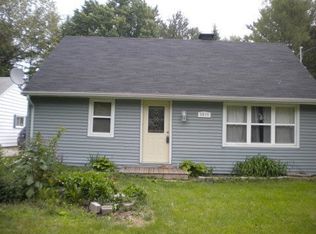 5915 Hughes Rd, Lansing, MI 48911