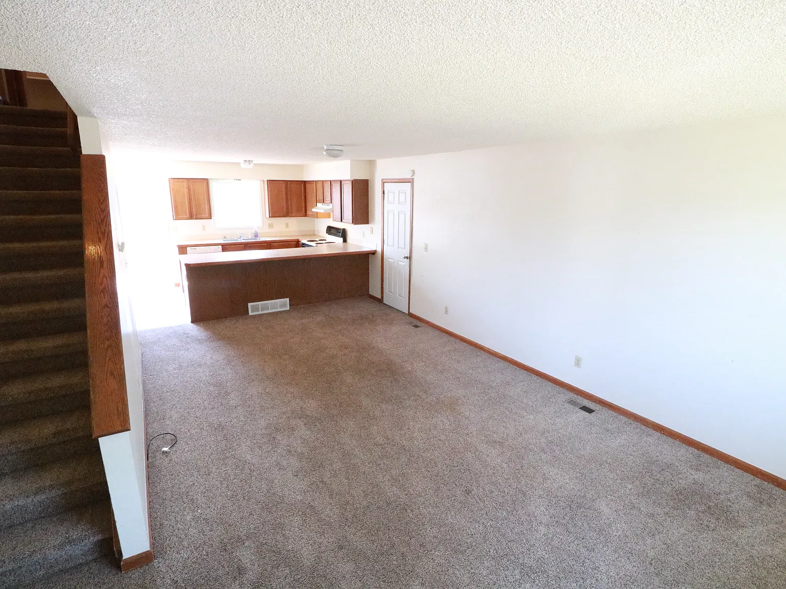725 W Cannon Great Lafayette Townhome — Photo 2
