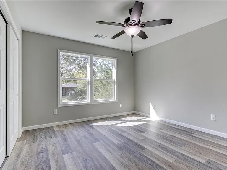 205 Elysian Hills Dr — Photo 23