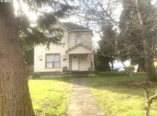 713 N Main Ave, Ridgefield, WA 98642