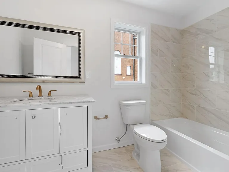 42 Hopper St #1 — Photo 15