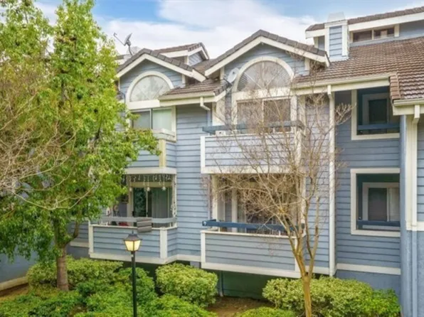 26926 Flo Ln Unit 422, Santa Clarita, CA 91351