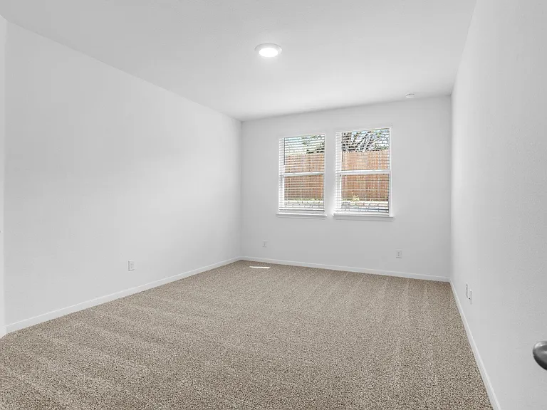 305 Brooks Ranch Dr — Photo 19