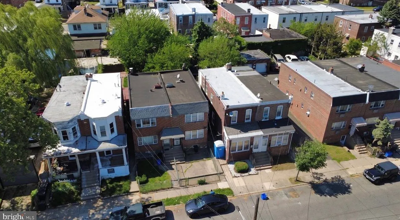 1 bed, 700 sqft, $1,250 — Photo 3