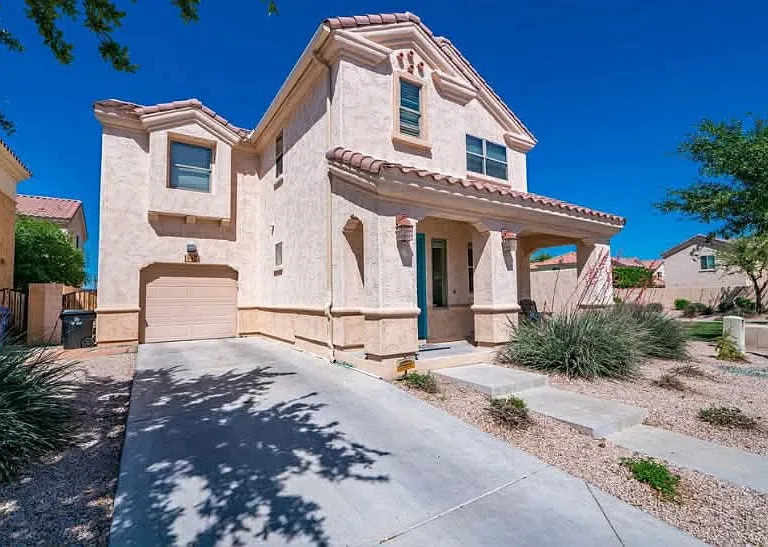 1442 S Newberry Ln — Photo 2