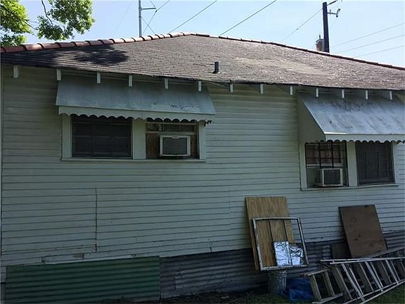 4th image of 1725 N Roman St
