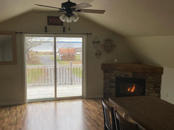 131 Bushnell Rd, Mayfield, NY 12117