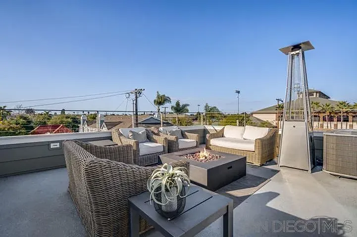 710 E Ave — Photo 54