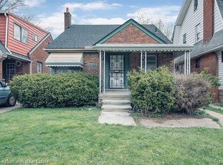 9228 Steel St, Detroit, MI 48228