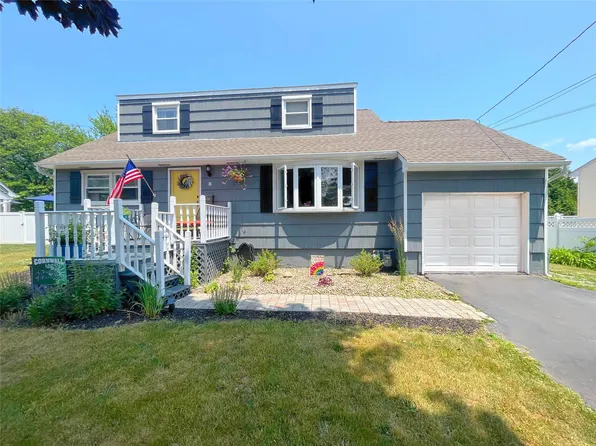 8 Curie Road, Cornwall On Hudson, NY 12520