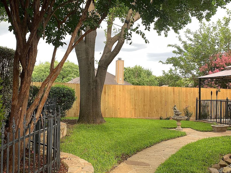 2nd image of 1202 Hillwood Way