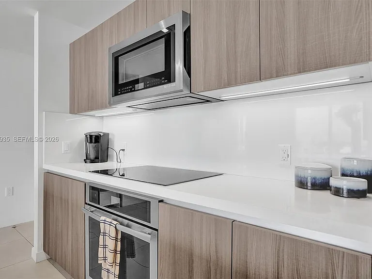401 N Birch Rd #513 — Photo 17