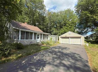 2069 Fort Bridgman Rd, Vernon, VT 05354