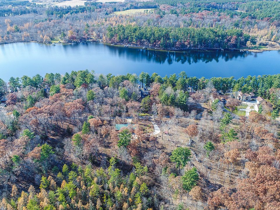 100 Feet Long Lake Frontage