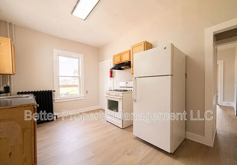 414-416 W Park Ave #3 — Photo 2