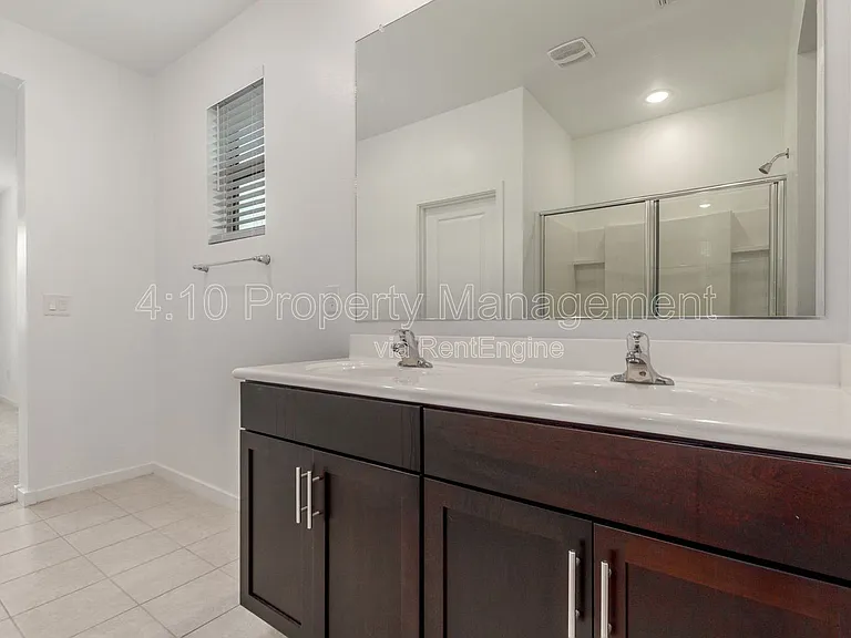 35395 W Catalan St — Photo 16