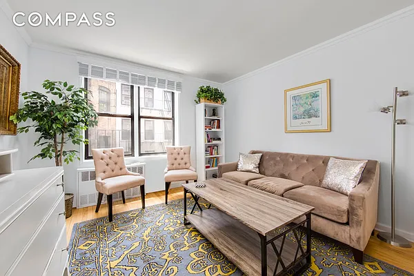 Sold by Compass | media 7