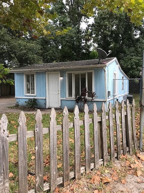 1st image of 561 3rd St