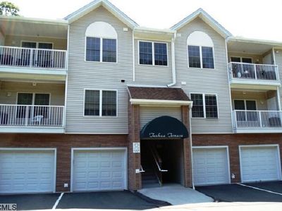 1114 Arganese Pl, Trumbull, CT, 06611