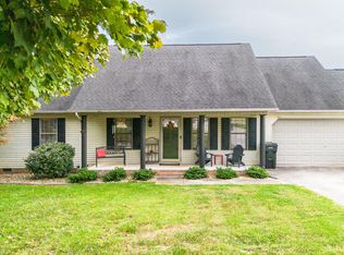 4832 Beckford Dr, Maryville, TN 37801