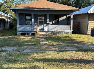 823 W 7th St, Okmulgee, OK 74447