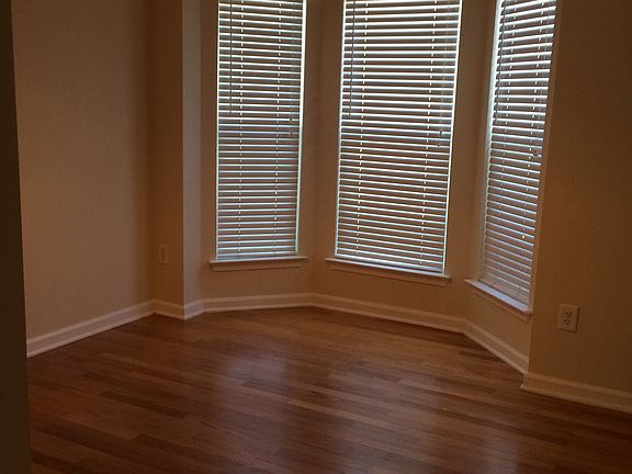 4th image of 1538 Cove Creek Cir