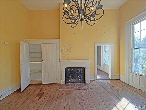 15th image of this home