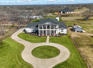 7761 Berry Rd, Burleson, TX 76028