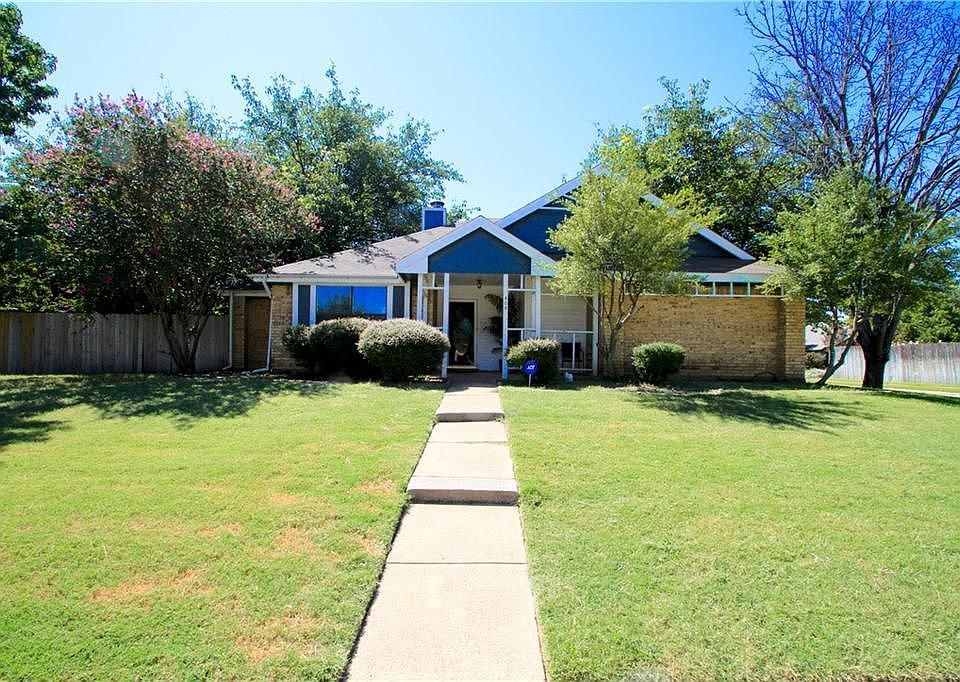 1st image of 408 Lincoln Dr