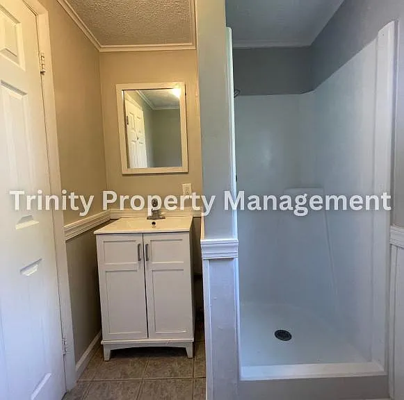 27 Hathaway Dr — Photo 20
