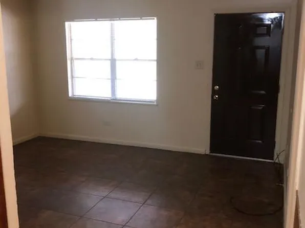 2907 Marilyn Ann St #D, Alexandria, LA 71301