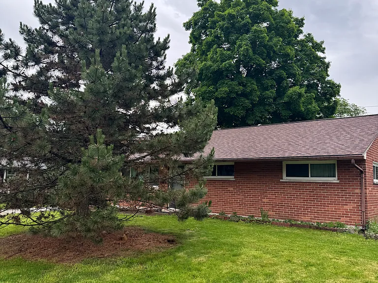 1964 Nash Ct — Photo 2