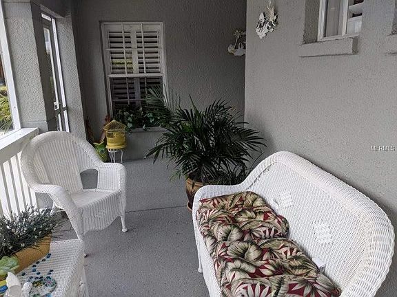 4th image of 2320 Lyndhurst Dr