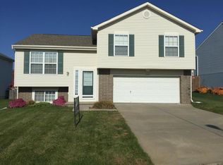 17844 Edna St, Omaha, NE 68136