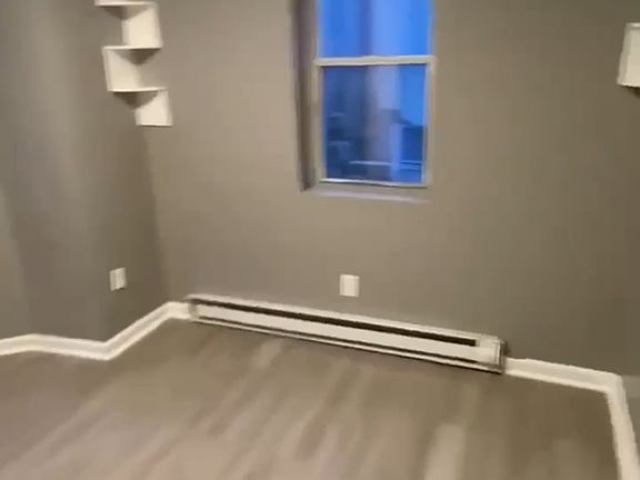 5th image of 3446 N 16th St Floor 2