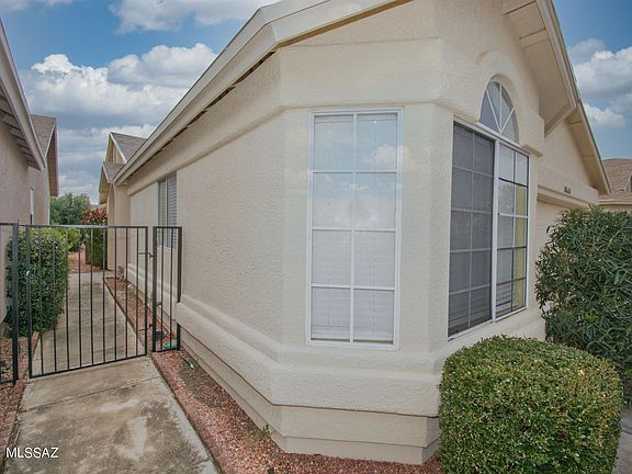 2nd image of 2971 W Laquila Aerie