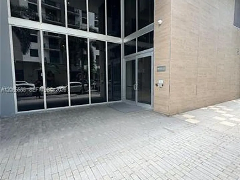 1010 SW 2nd Ave #CU-607 — Photo 53