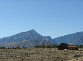 34 Road 8vc, Clark, WY 82435