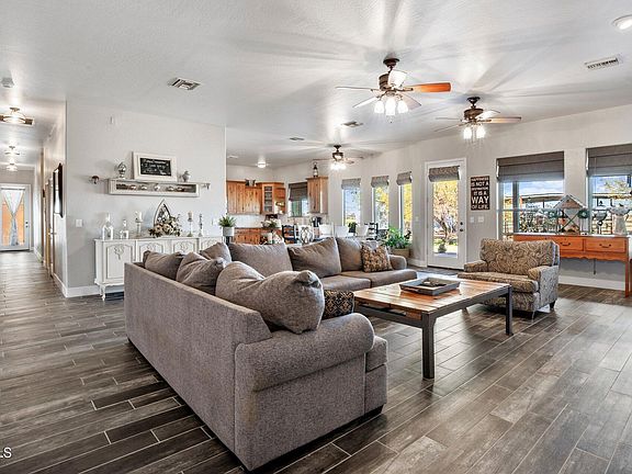 5th image of 2290 E LONESTAR Lane